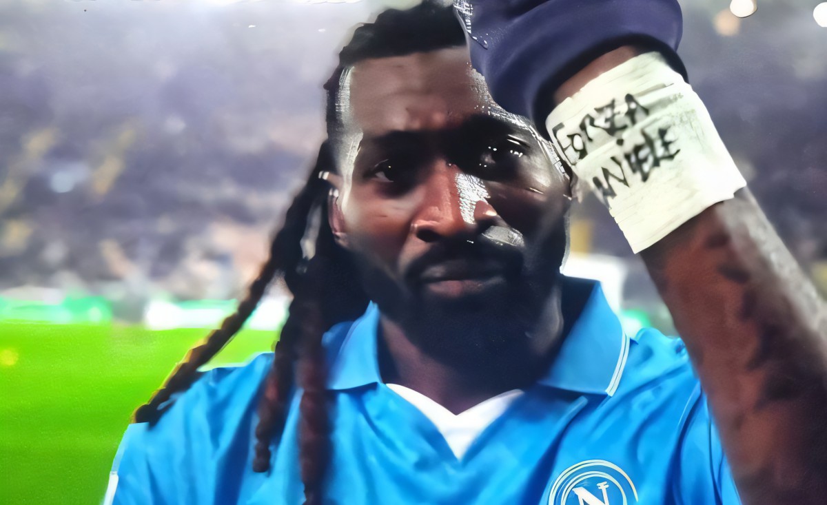 Caos Anguissa: il Napoli in bufera per il rinnovo, tifosi furiosi! Caos Anguissa: il Napoli in bufera per il rinnovo, tifosi furiosi!