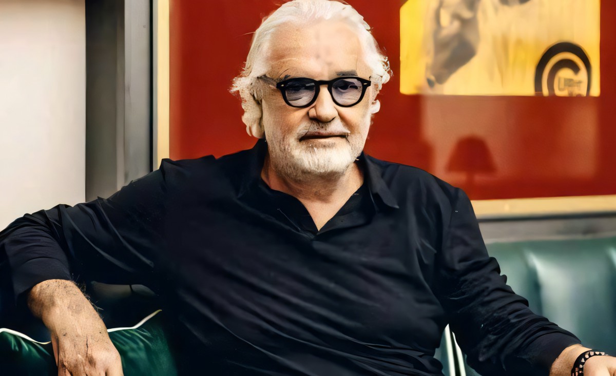 Briatore, il juve-azzurro che minaccia il Milan: caos Galliani e Carnevali!
