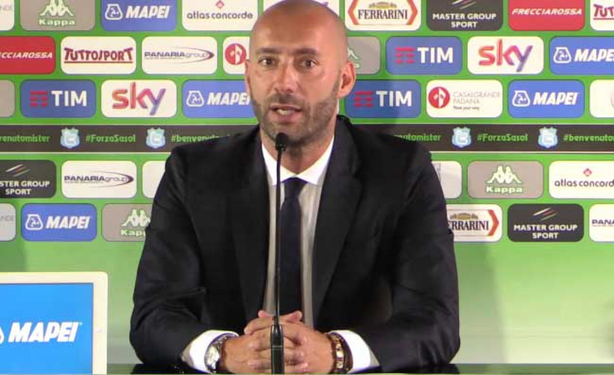 Arezzo e Benevento sorprende: splendida promozione in Serie B grazie agli ex Napoli Bucchi e Floro Flores!