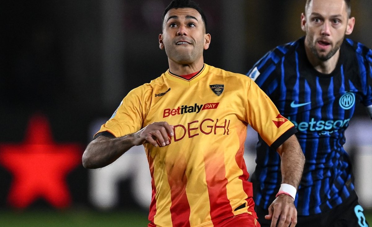 Cheddira, furia azzurra! La doppietta contro il Lecce accende la polemica: merito dell’arbitro?