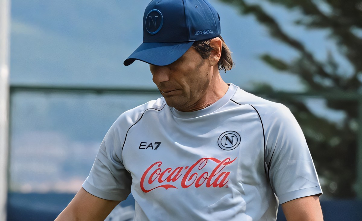 Conte abbandona il Napoli: la figlia Vittoria lancia un messaggio choc!