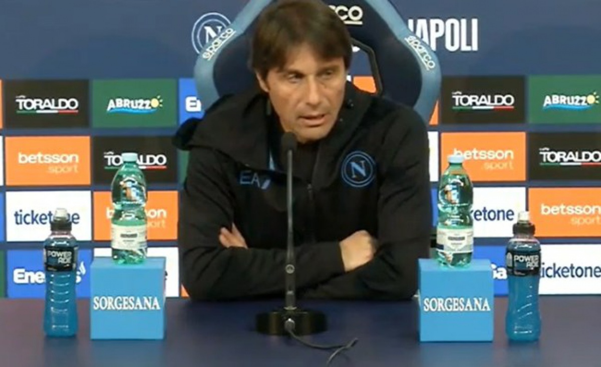 Conte in silenzio: caos totale sul futuro, i tifosi infuriano! Conte in silenzio: caos totale sul futuro, i tifosi infuriano!