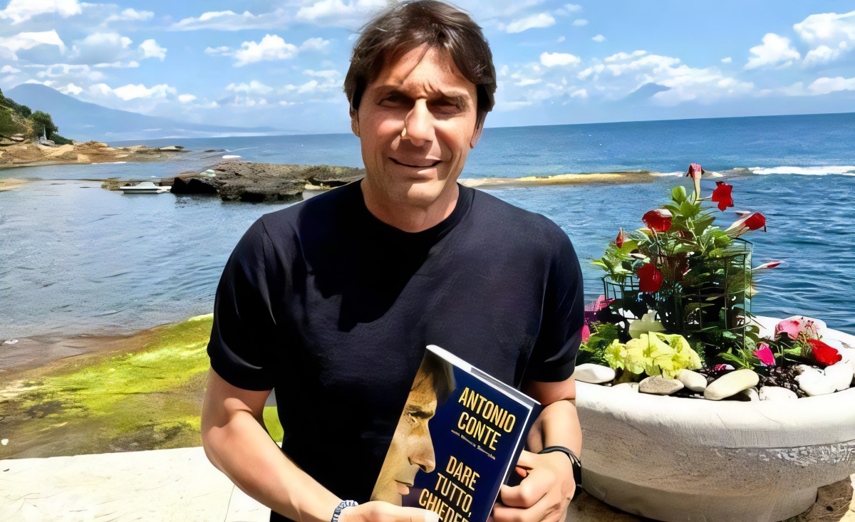 Conte a Napoli, la bufera è già scoppiata: i tifosi si dividono!