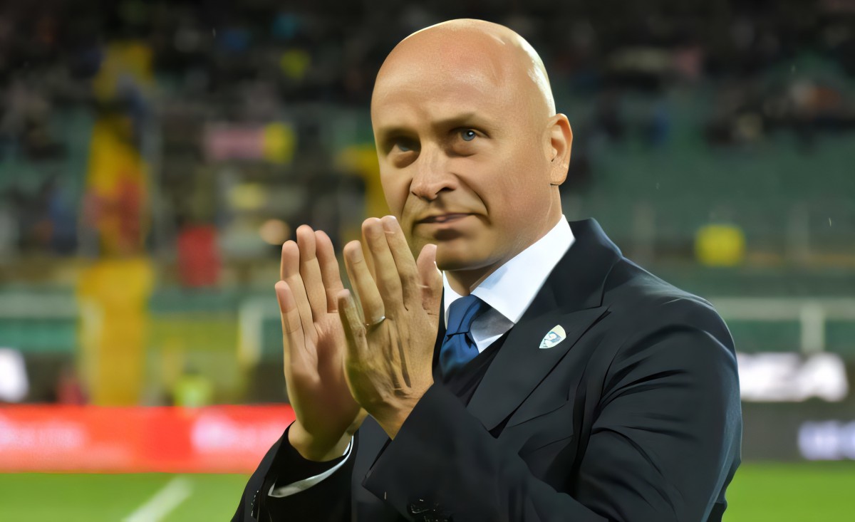 Corini svela: “Maradona e il sogno della maglia, un rimpianto che fa male!” Corini svela: “Maradona e il sogno della maglia, un rimpianto che fa male!”