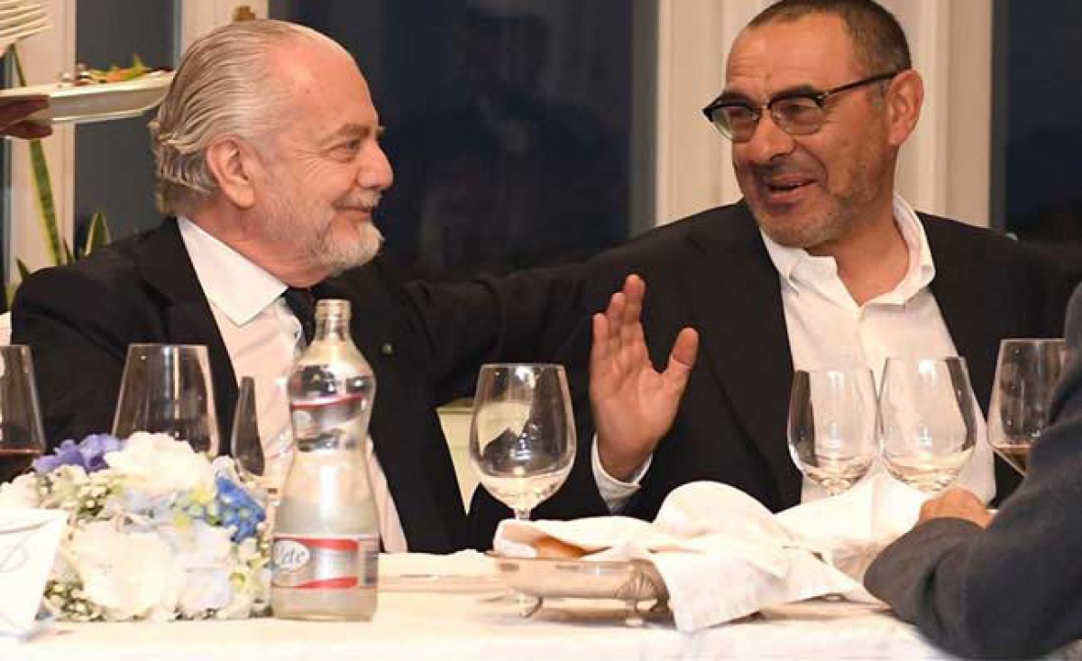 Sarri contro De Laurentiis: il gelo è totale, ecco perché il tecnico dice “no”!
