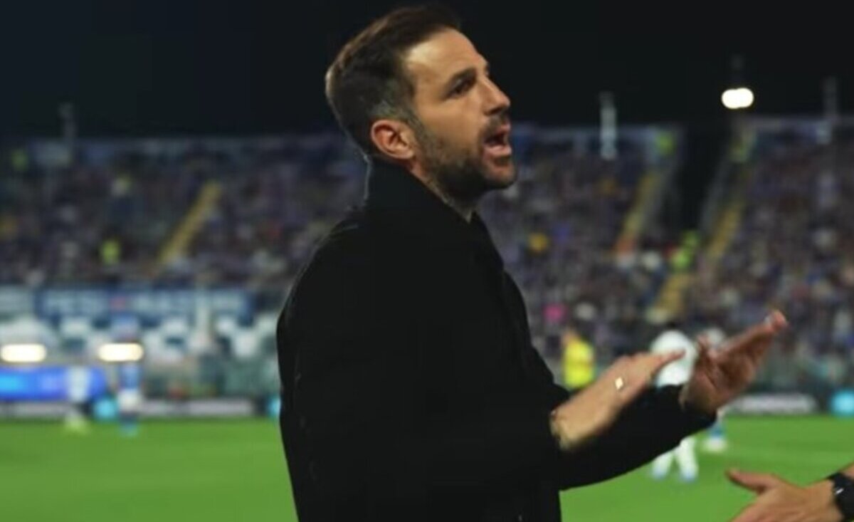 De Laurentiis affonda il colpo: il retroscena che coinvolge Fabregas dopo l’addio di Conte!