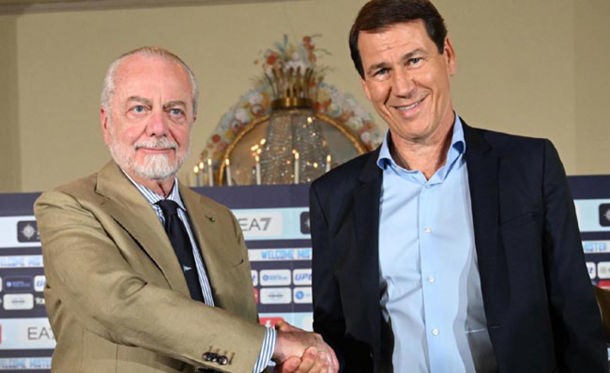 Il Napoli a un bivio: basta con il ‘nuovo’ Rudi Garcia? La furia dei tifosi è già esplosa! Il Napoli a un bivio: basta con il ‘nuovo’ Rudi Garcia? La furia dei tifosi è già esplosa!