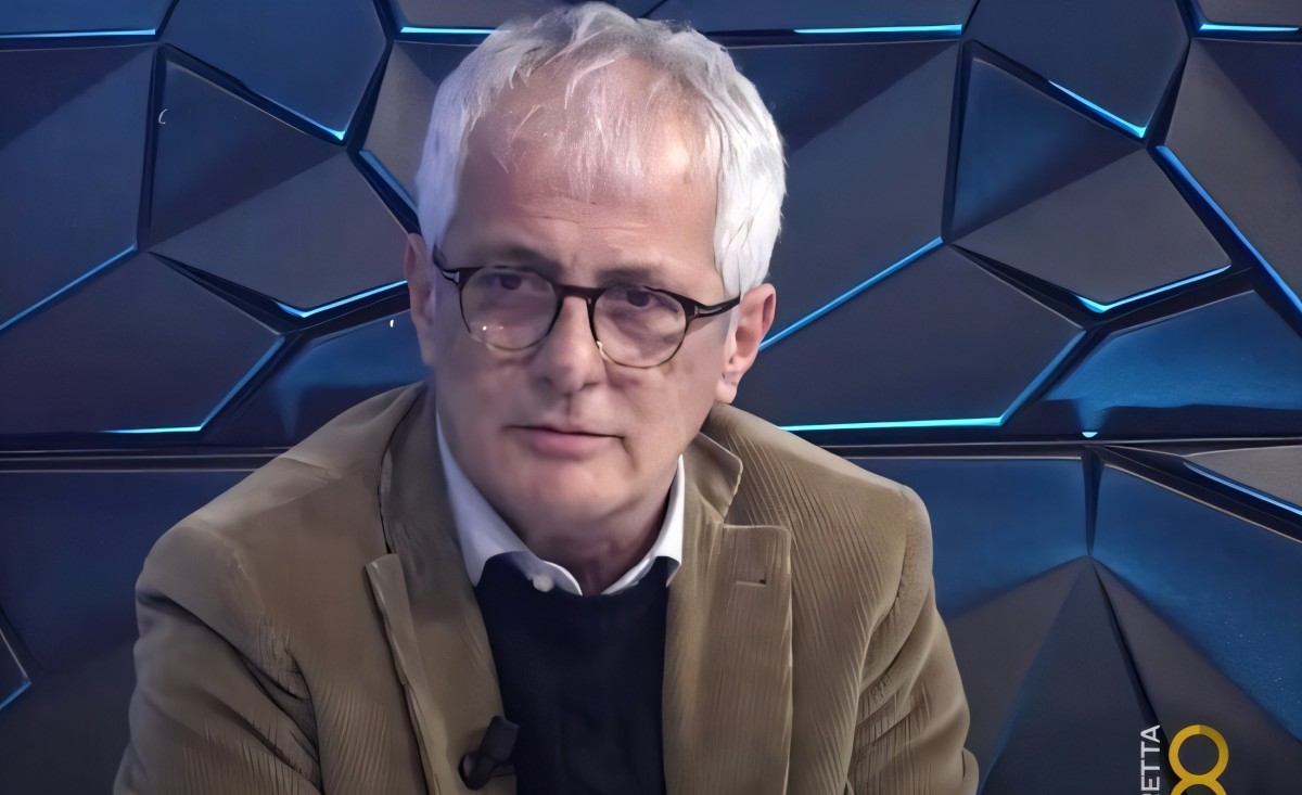 Giordano infiamma il mercato: “Conte al 40%, caos Lukaku! Davis o Scamacca?” Giordano infiamma il mercato: “Conte al 40%, caos Lukaku! Davis o Scamacca?”