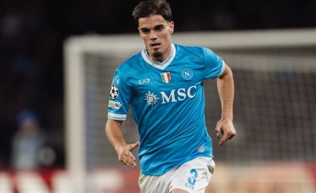 Napoli-Lazio, Sparnelli infiamma la polemica: “Alisson in panchina, Gutierrez e Beukema titolari!” Napoli-Lazio, Sparnelli infiamma la polemica: “Alisson in panchina, Gutierrez e Beukema titolari!”