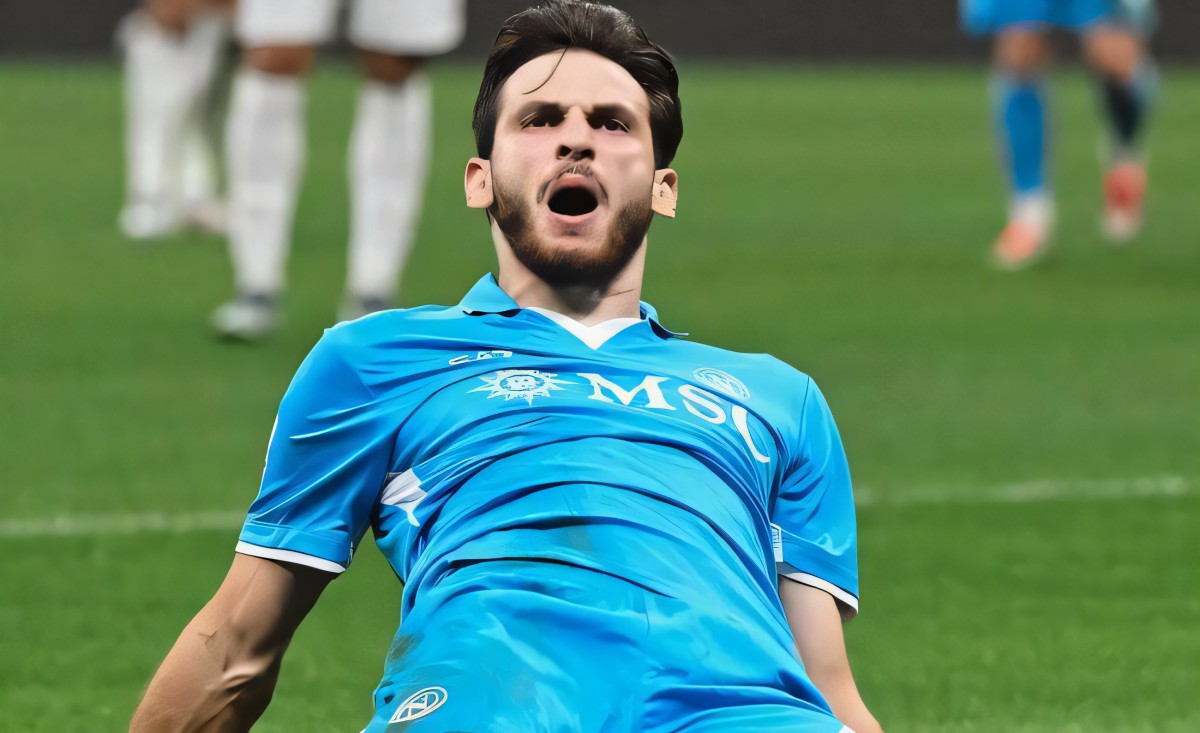 Kvaratskhelia provoca: “Conte mi ha spinto, a Napoli mi paragonano al GOAT!”