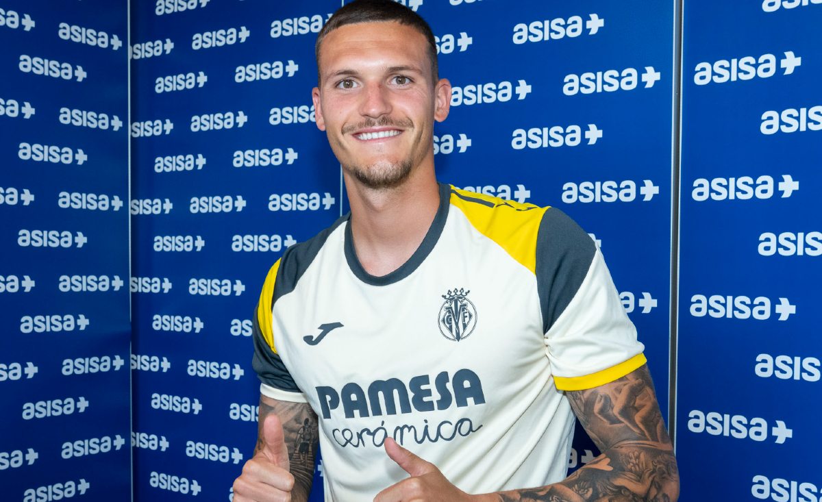 Marin-Napoli, il futuro in bilico: prestito o grande colpo? La vera chiave è Marianucci! Marin-Napoli, il futuro in bilico: prestito o grande colpo? La vera chiave è Marianucci!