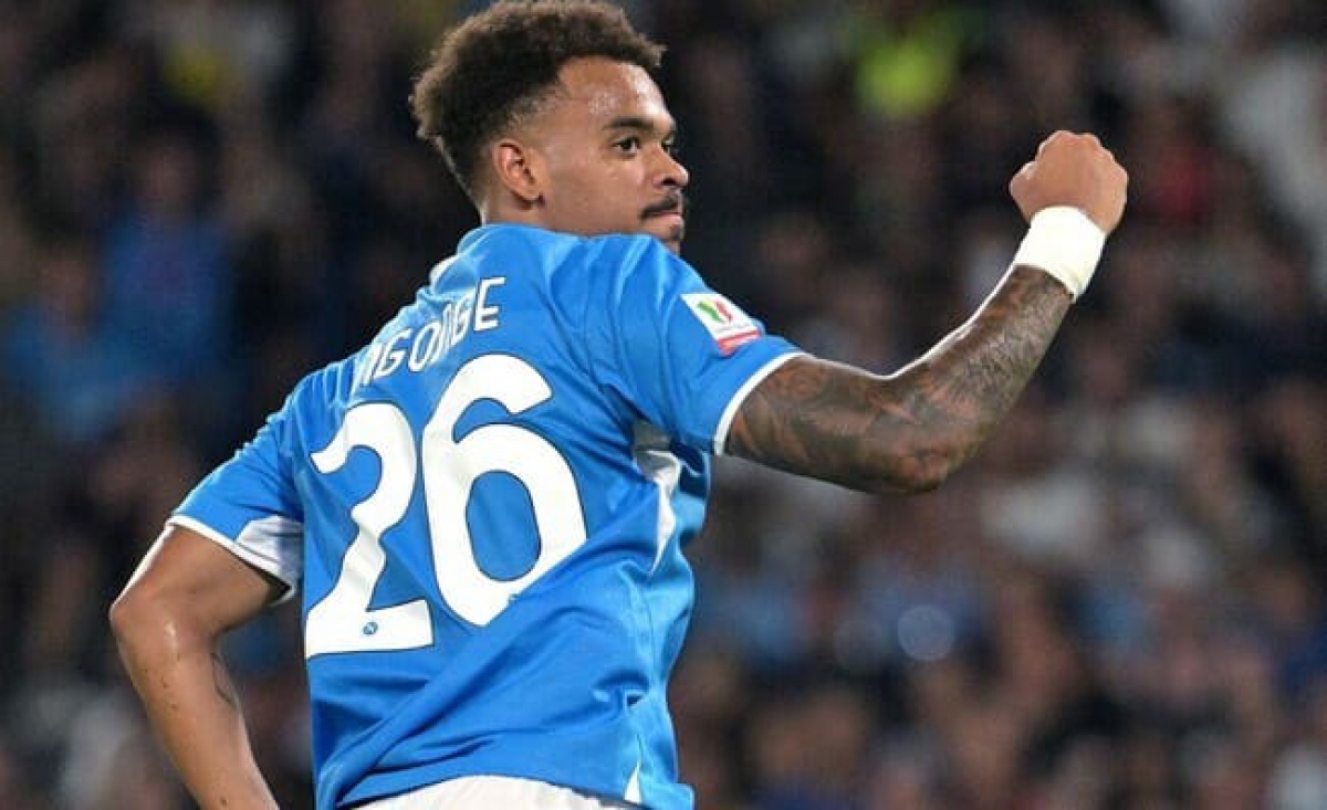 Bufera Ngonge: Espanyol lo scarica, torna a Napoli e scoppia la polemica
