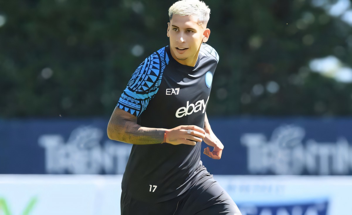 Conte shock: sette mancini contro il Torino! La furia dei tifosi del Napoli esplode! Conte shock: sette mancini contro il Torino! La furia dei tifosi del Napoli esplode!
