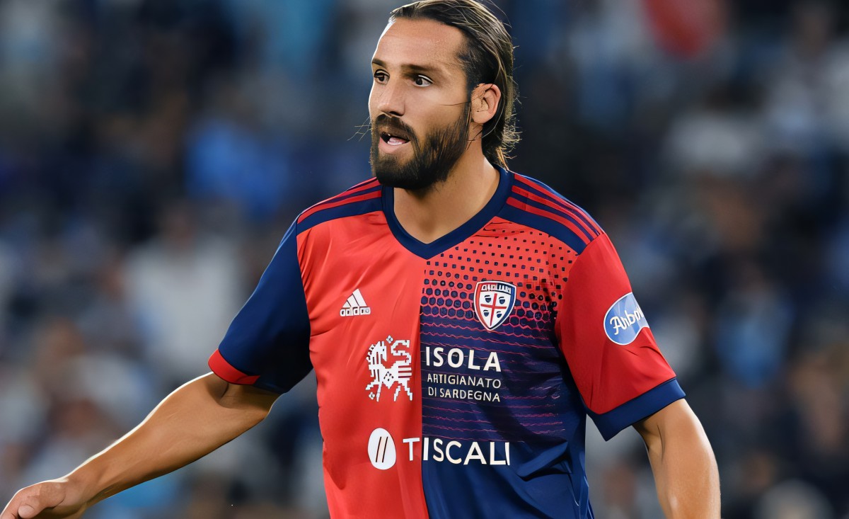 Cagliari, Pavoletti scatena la furia: “Possiamo sbancare il Napoli!” Cagliari, Pavoletti scatena la furia: “Possiamo sbancare il Napoli!”