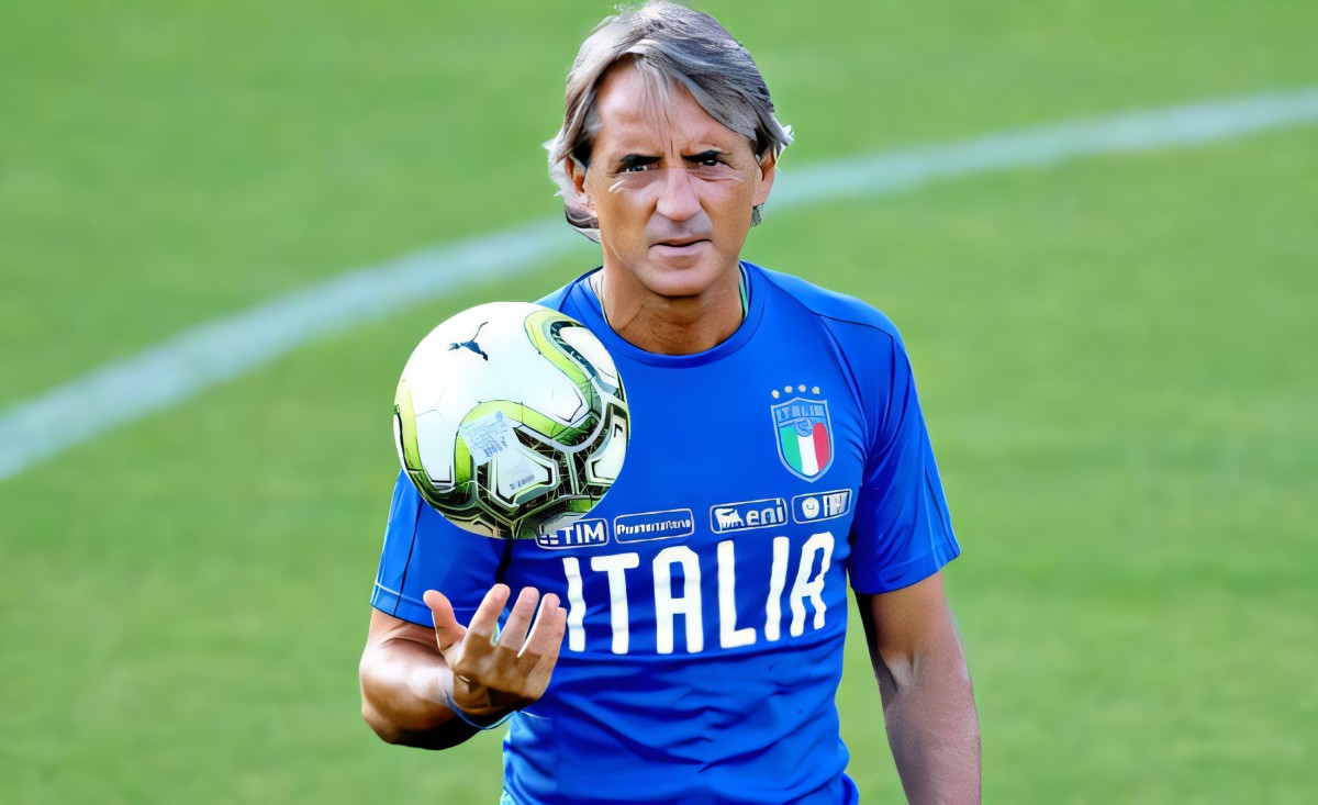 “Mancini al posto di Conte? La furia del tifo napoletano è pronta a esplodere!” “Mancini al posto di Conte? La furia del tifo napoletano è pronta a esplodere!”