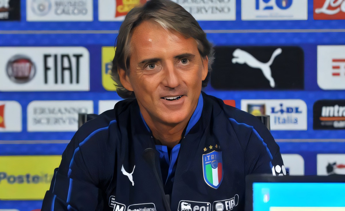 Mancini lancia la polemica: “Il Napoli vincerà ancora grazie al grande presidente!”