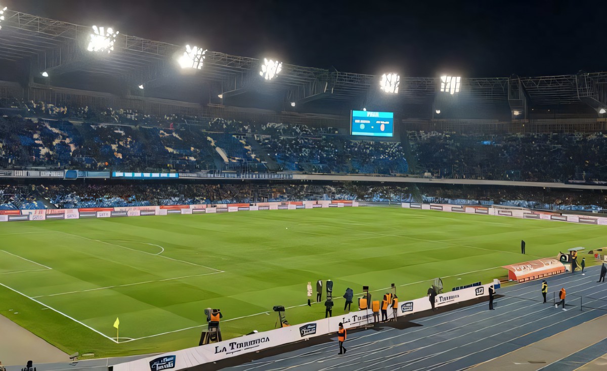 Dolcenera veste d’azzurro: bufera al Maradona per la ‘Notte dei Leoni’! Dolcenera veste d’azzurro: bufera al Maradona per la ‘Notte dei Leoni’!