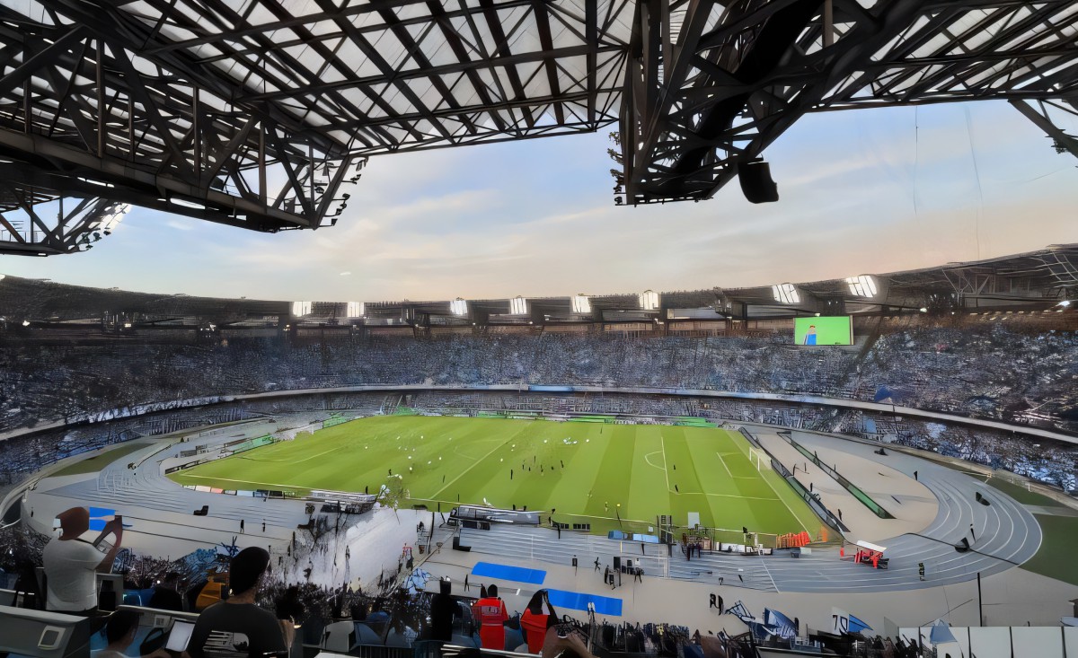 Napoli-Lazio, sold out al Maradona: furia e caos per i pochi biglietti rimasti! Napoli-Lazio, sold out al Maradona: furia e caos per i pochi biglietti rimasti!