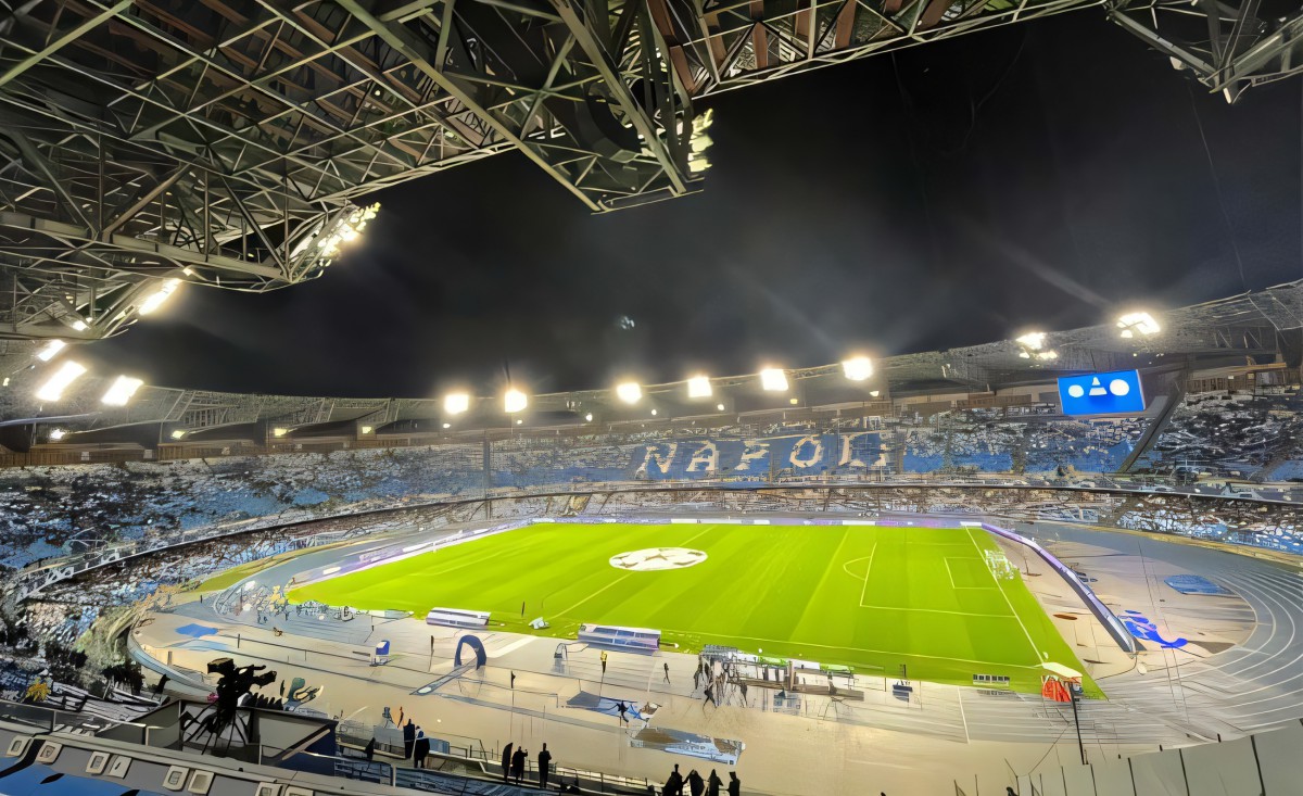 Napoli-Lazio, al Maradona esplodono i cori inventati: gioia o furia tra i tifosi? Napoli-Lazio, al Maradona esplodono i cori inventati: gioia o furia tra i tifosi?