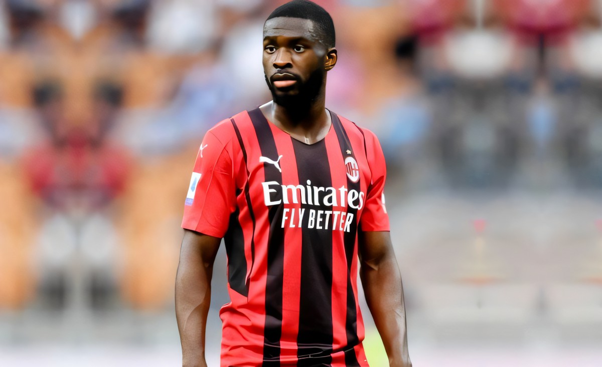 Milan, il caos Scudetto: Tomori ammette, ‘Con il Napoli potevamo lottare di più!’ Milan, il caos Scudetto: Tomori ammette, ‘Con il Napoli potevamo lottare di più!’