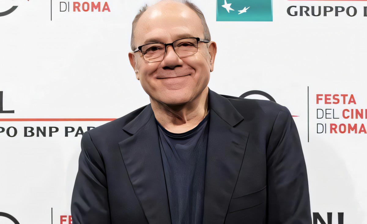 Verdone ammette: “Mi inchinai a Maradona da Troisi”. Furia o orgoglio azzurro?