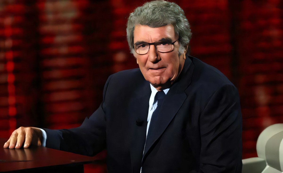 Dino Zoff lancia la sfida: ‘La Juventus punta al Napoli, è guerra aperta!’ Dino Zoff lancia la sfida: ‘La Juventus punta al Napoli, è guerra aperta!’