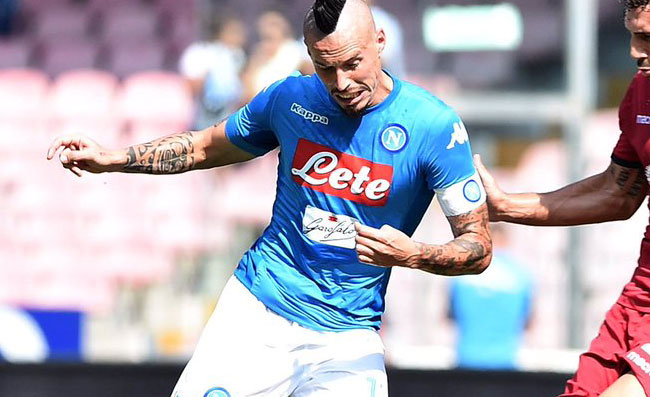 Senti Che Puzza Scappano Anche I Cani